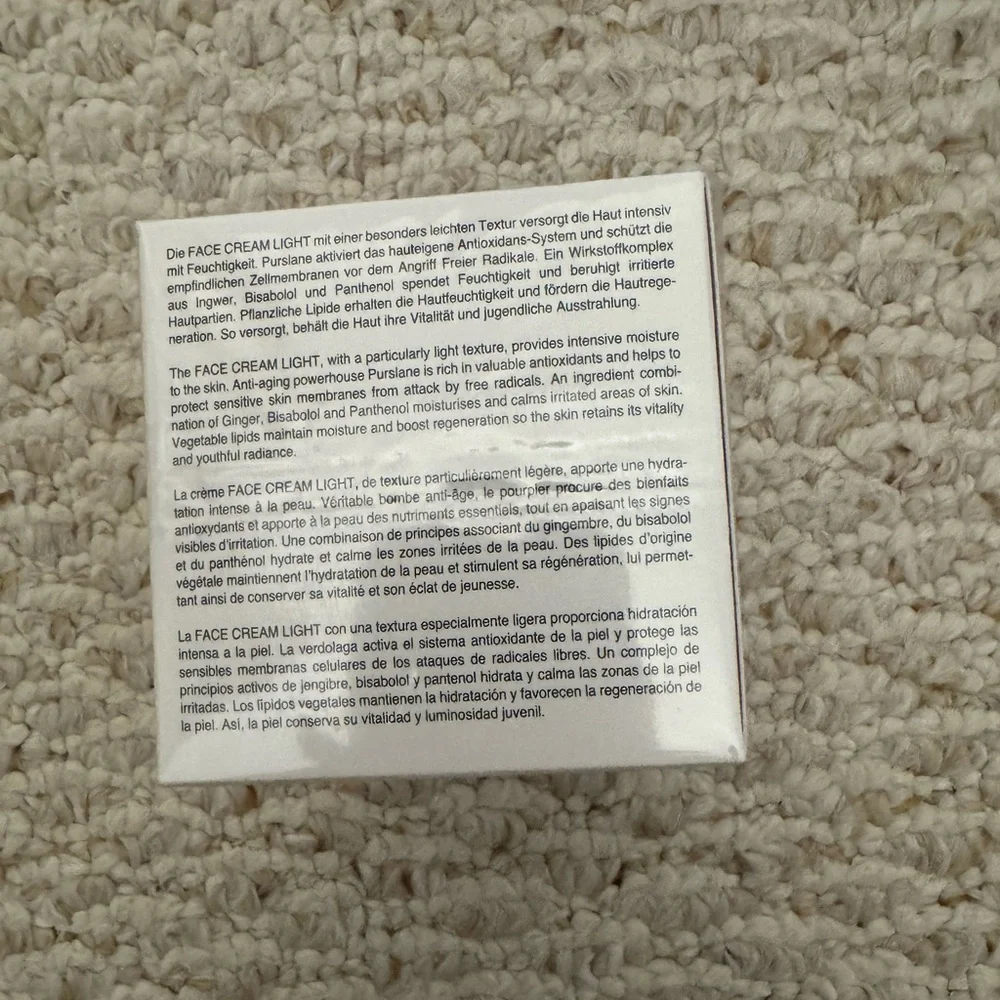 Dr. Barbara Sturm Face Cream Light - Picture 4 of 5